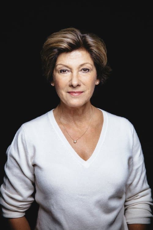 Olivia Silhavy profile photo