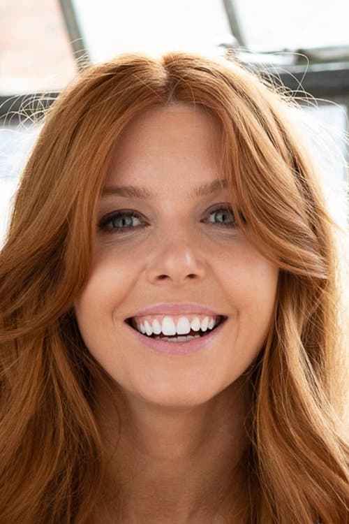 Stacey Dooley profile photo