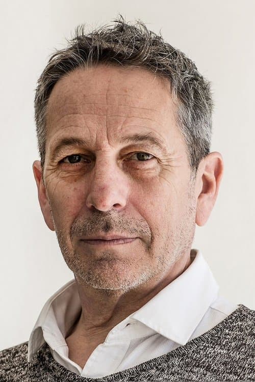 Alfredo Castro profile photo