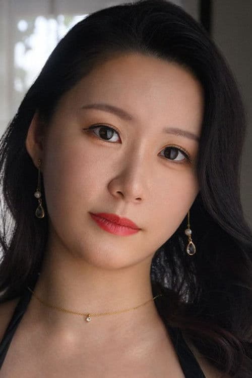 城ヶ崎百瀬 profile photo