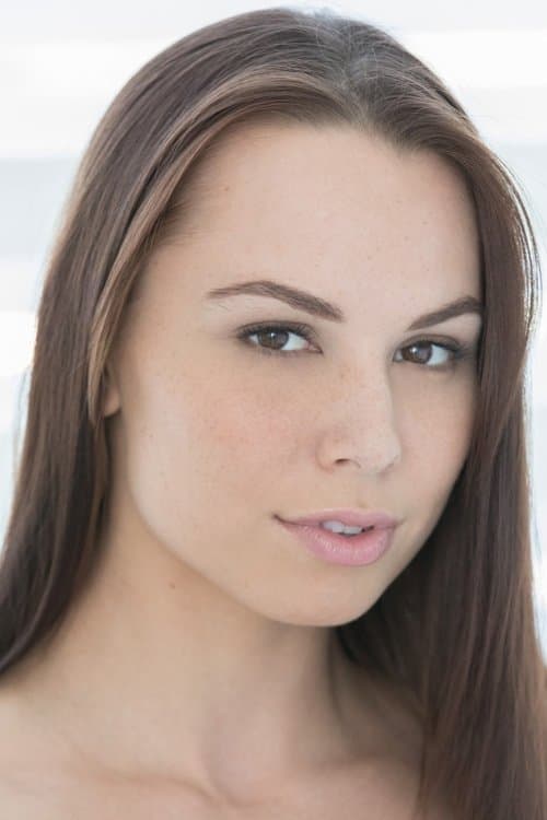 Aidra Fox profile photo