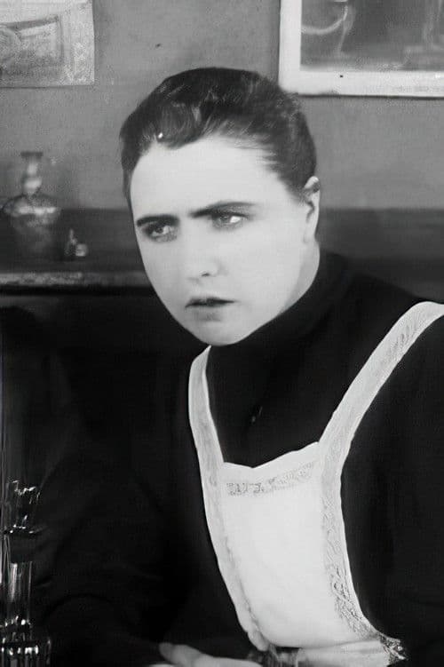 Suzanne Le Bret profile photo