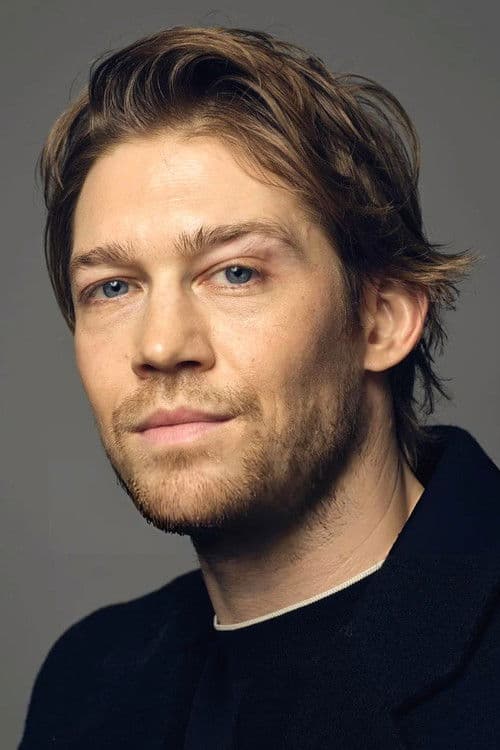 Joe Alwyn profile photo