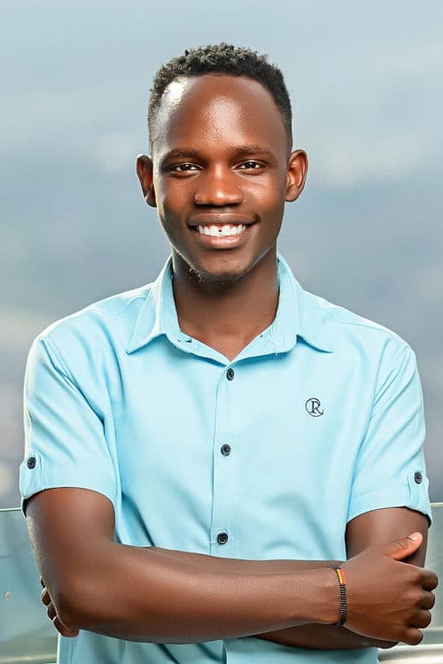 Elly E. Debuni profile photo