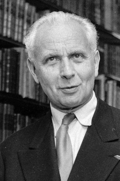 Louis Aragon profile photo