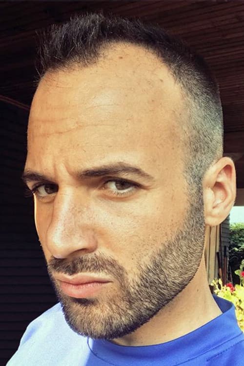 Perry Chicos profile photo