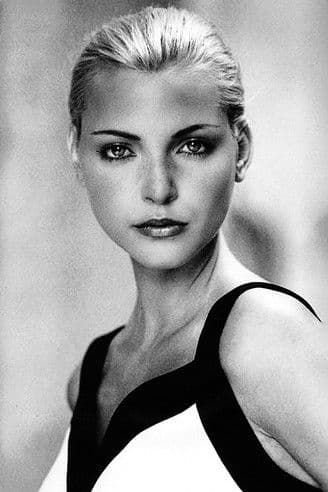 Nadja Auermann profile photo