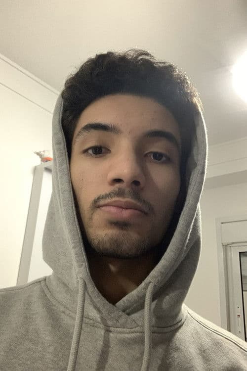 Lucas Tavares profile photo