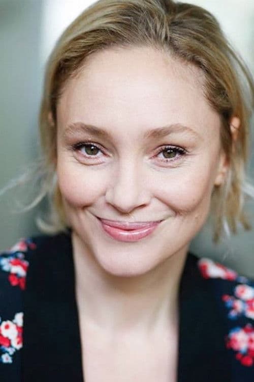 Julie Mouamma profile photo