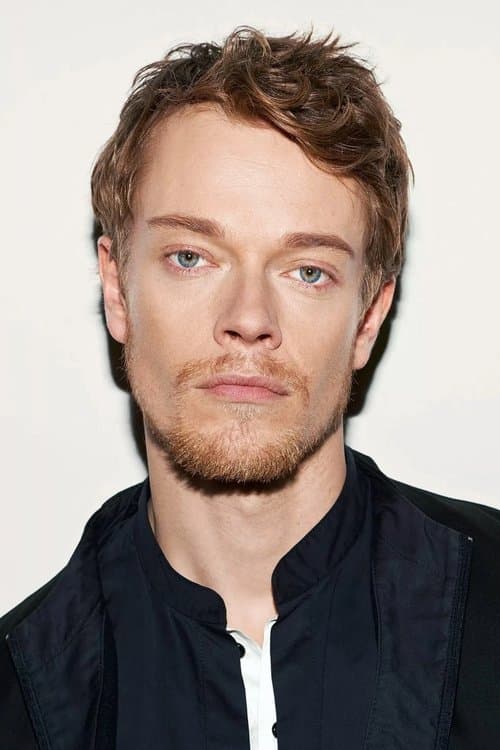 Alfie Allen profile photo