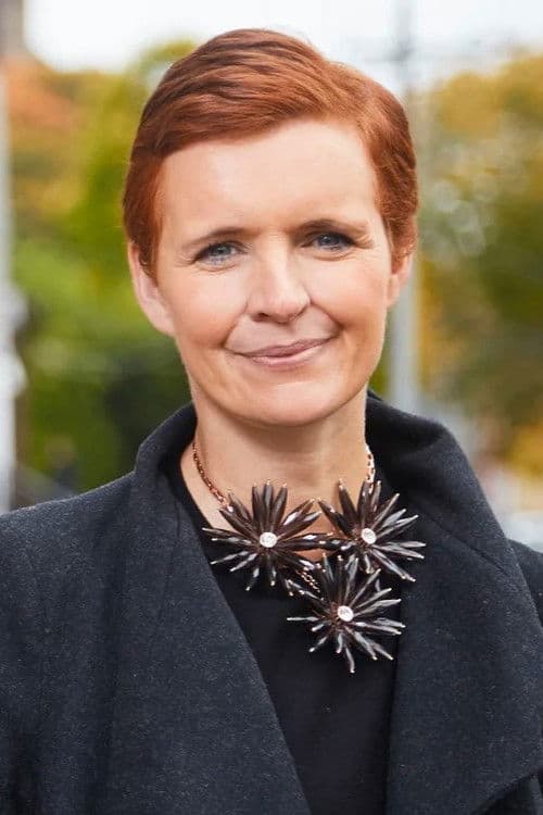 Pixie McKenna profile photo