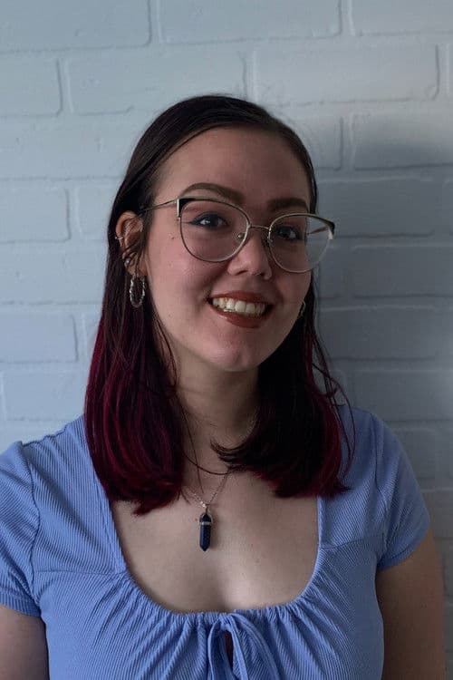 Bee E. Dissette profile photo