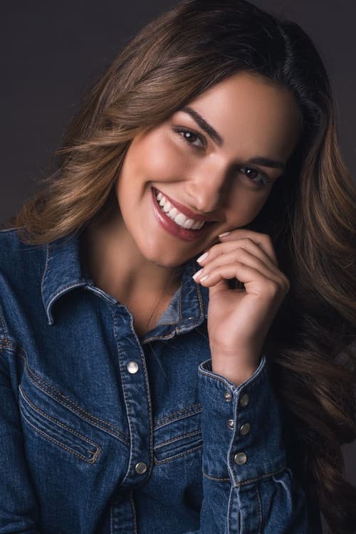 Fefi Oliveira profile photo