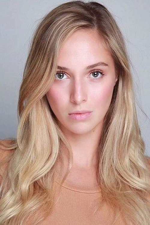 Ecenaz Üçer profile photo