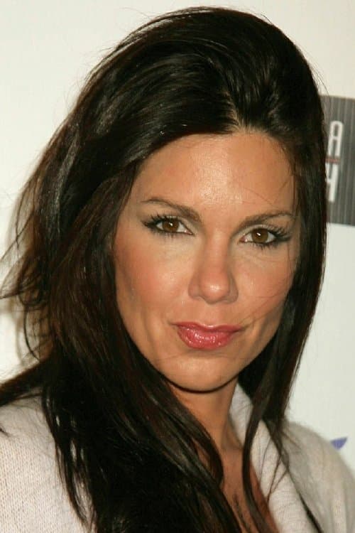 Tessie Santiago profile photo