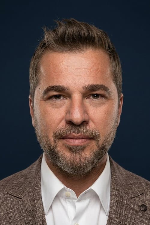 Engin Altan Düzyatan profile photo