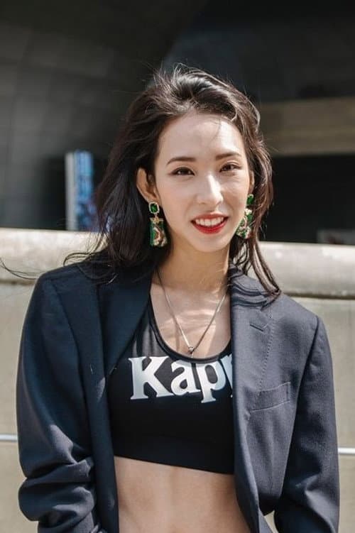 Mina Myoung profile photo