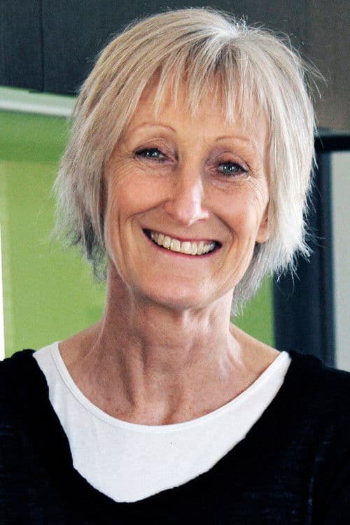 Rosie Jones profile photo