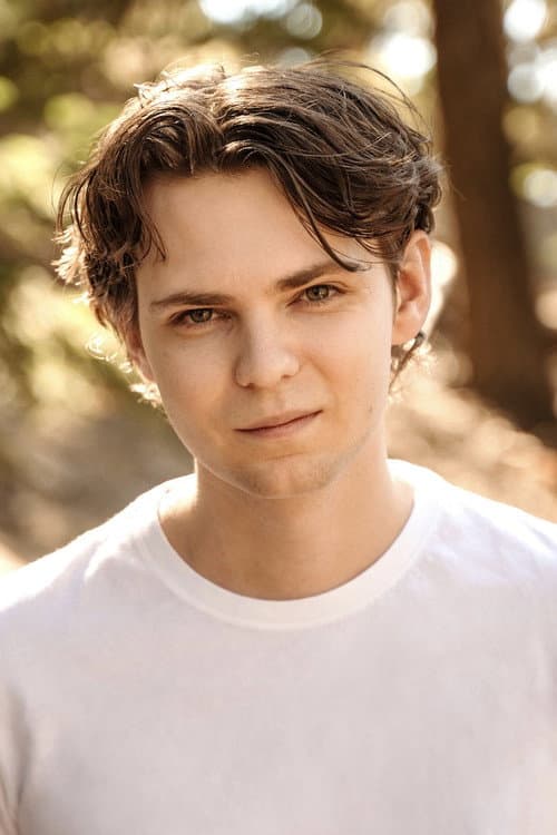 Robbie Kay profile photo