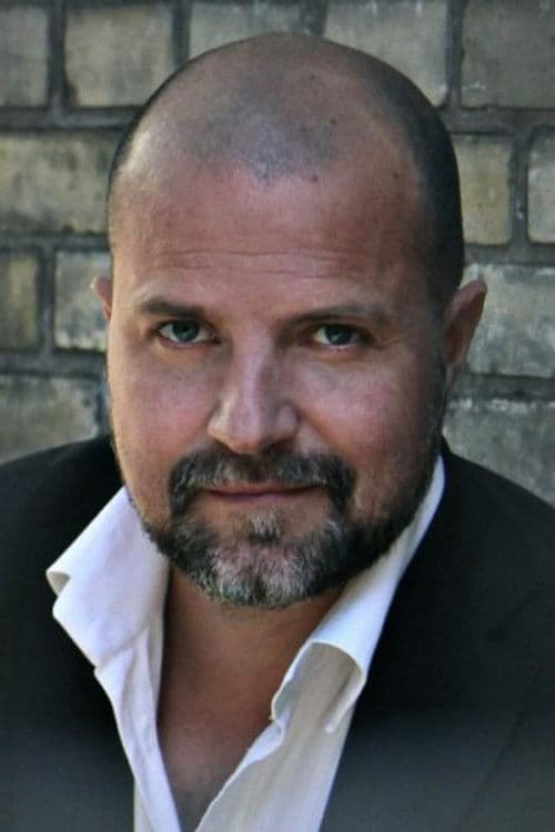 Mads Kamp Thulstrup profile photo