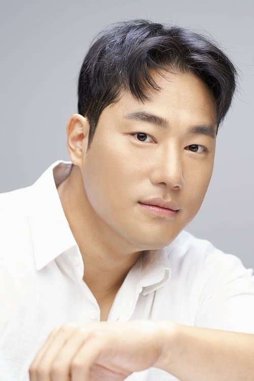 Jung Jong-woo profile photo