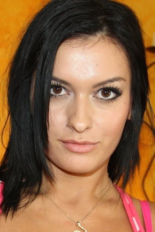 Nadia Capri profile photo