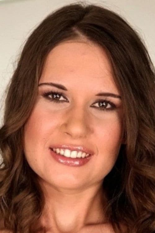 Nadia Bella profile photo