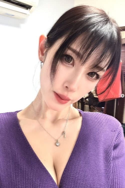 葉月保奈美 profile photo