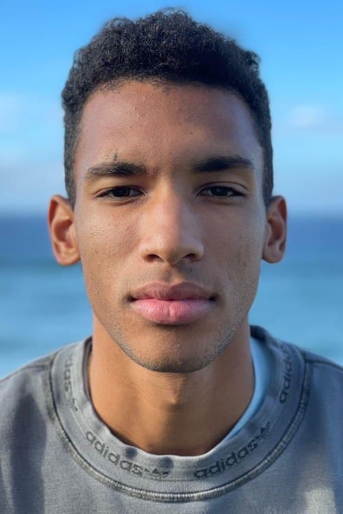 Félix Auger Aliassime profile photo