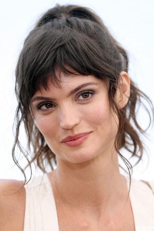 Charlbi Dean profile photo