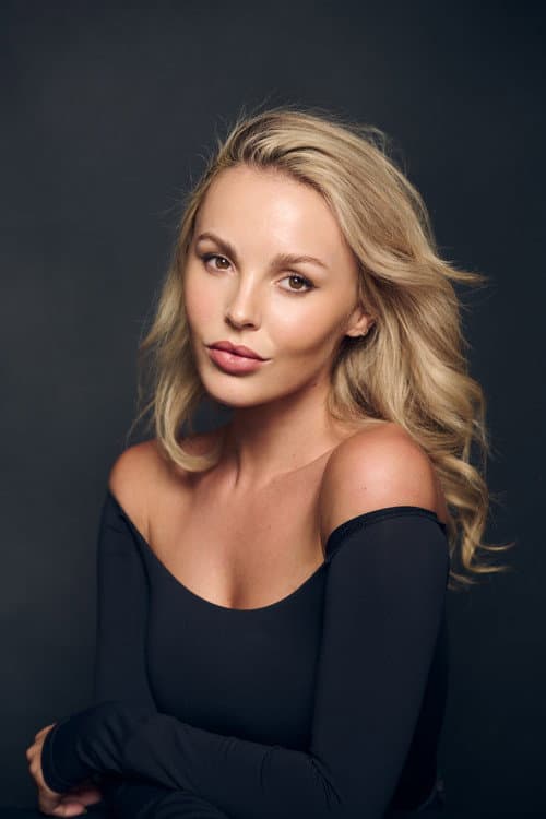 Betsy Blue-English profile photo