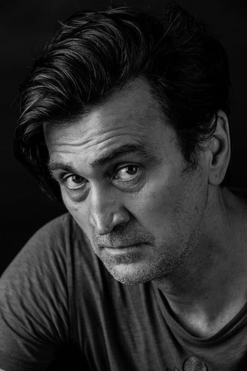 Daniel Vivian profile photo