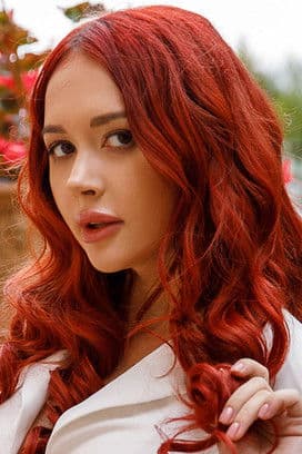 Purple Bitch profile photo