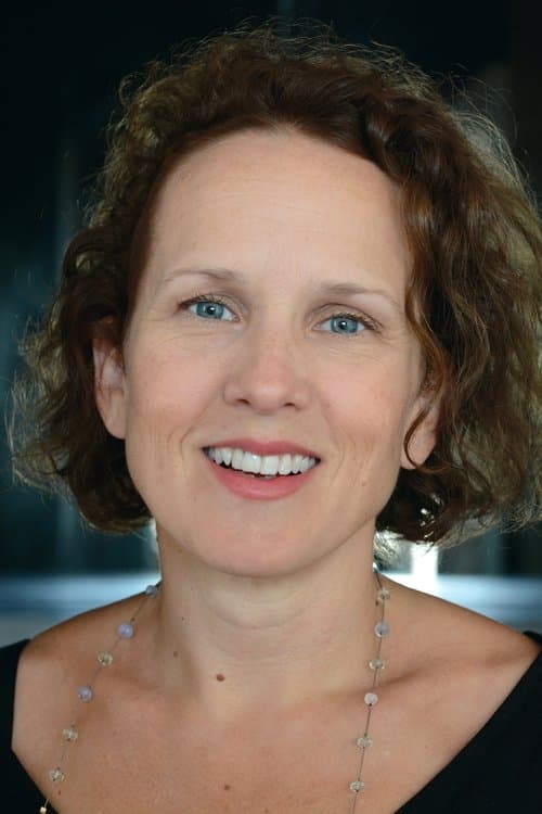 Jennifer Dundas profile photo