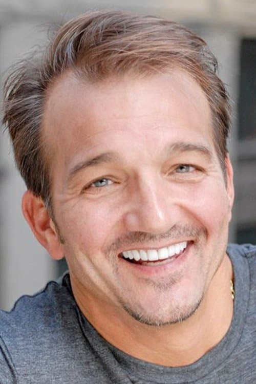 Warrington Gillette profile photo