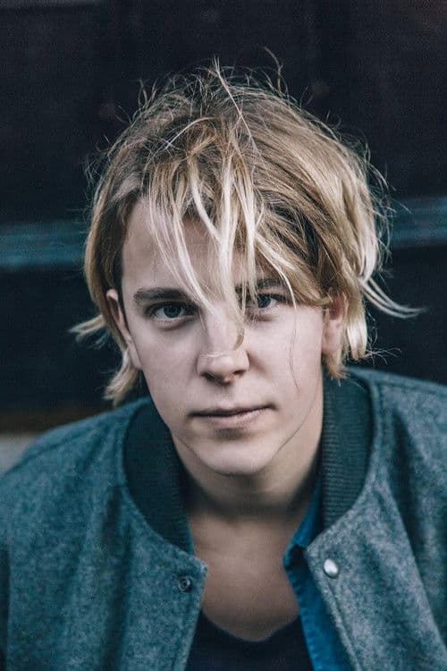 Tom Odell profile photo