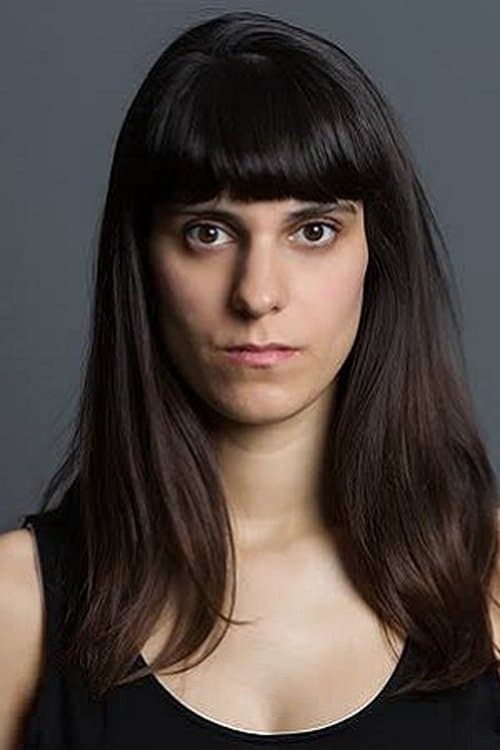 Esme Madra profile photo