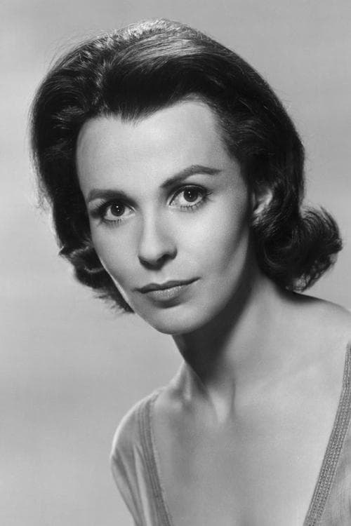 Claire Bloom profile photo