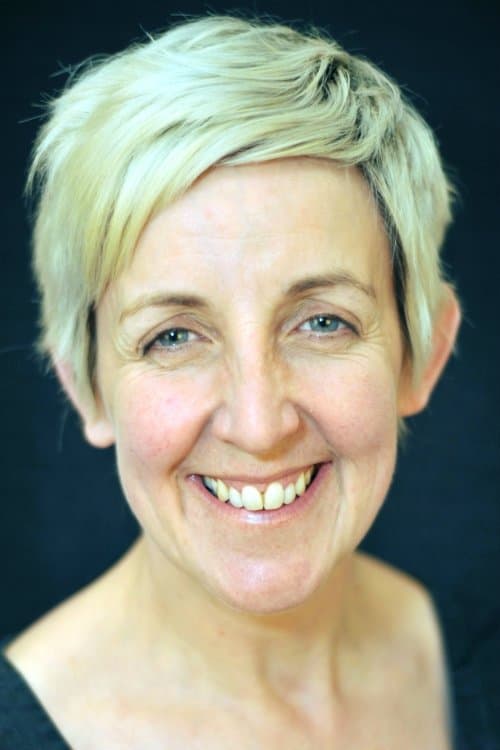 Julie Hesmondhalgh profile photo