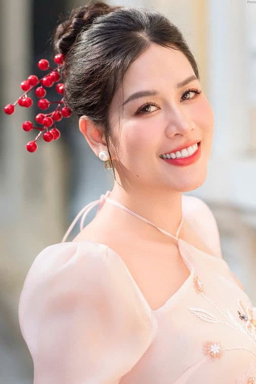 Hà Hương profile photo