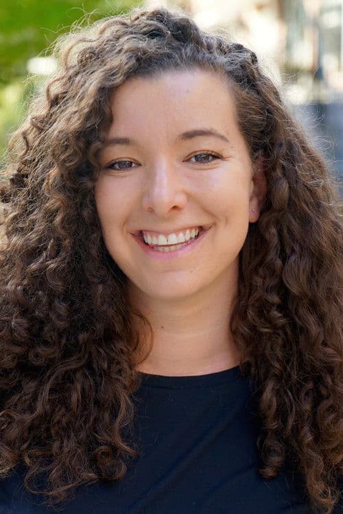 Becca Roth profile photo