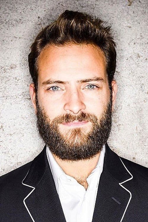 Alessandro Borghi profile photo