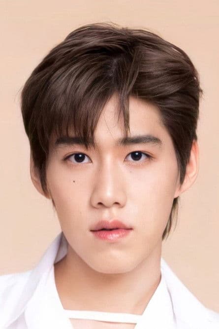 Krit Amnuaydechkorn profile photo