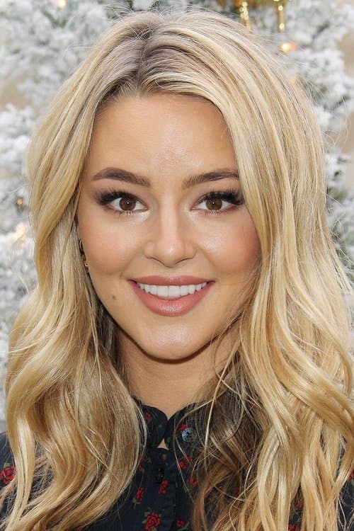 Hassie Harrison profile photo