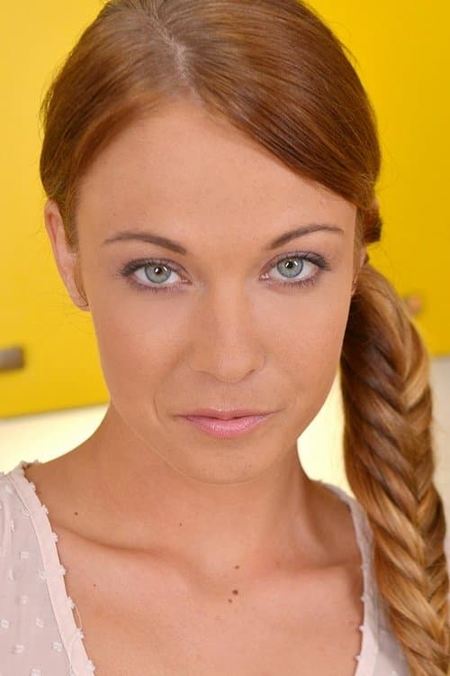 Angella Christin profile photo