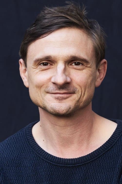 Florian Lukas profile photo