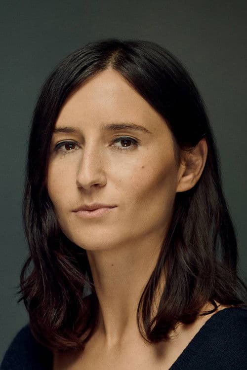 Chloe Domont profile photo