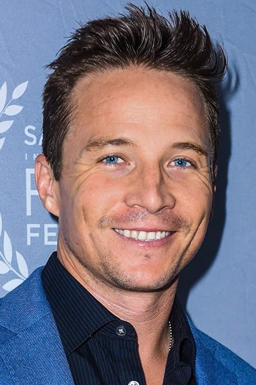 Travis Aaron Wade profile photo