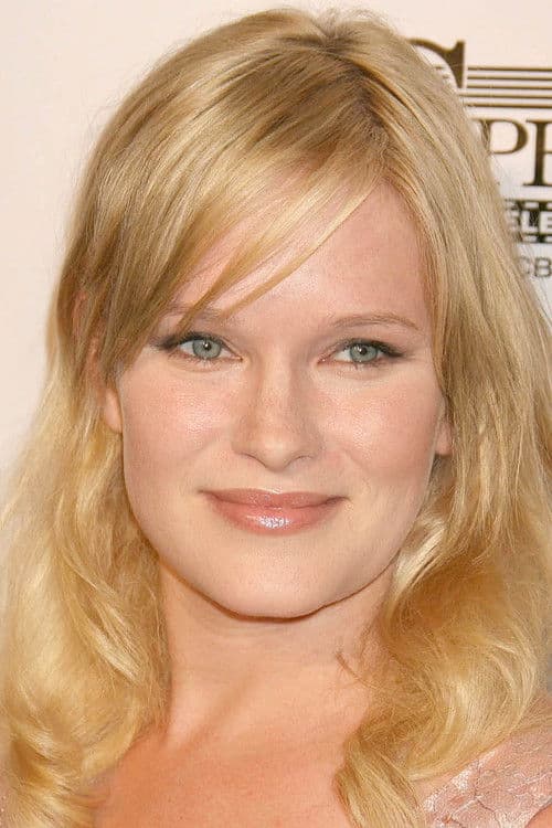 Nicholle Tom profile photo