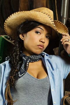 Asta Young profile photo